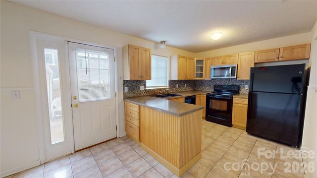 1211 Scaleybark Road, Charlotte, NC 28209