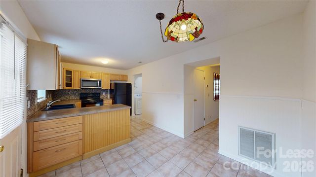 1211 Scaleybark Road, Charlotte, NC 28209