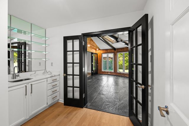 1353 CATTAIL CV, Germantown, TN 38138