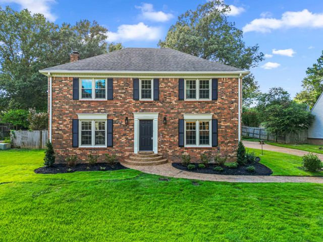 1353 CATTAIL CV, Germantown, TN 38138