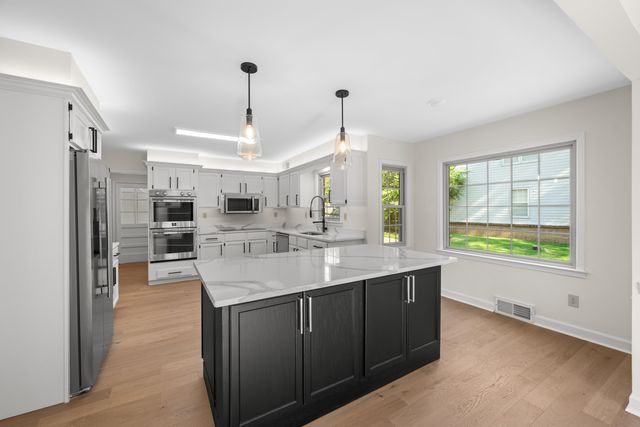 1353 CATTAIL CV, Germantown, TN 38138