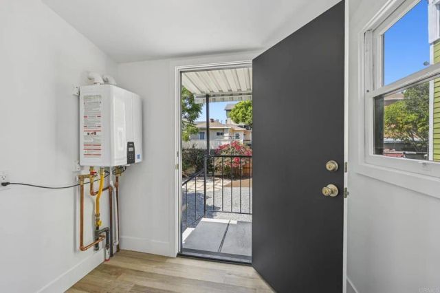 1936 Broadway, San Diego, CA 92102