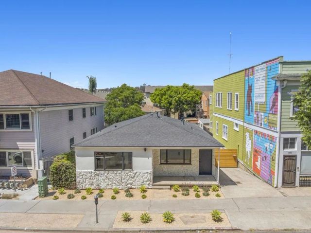 1936 Broadway, San Diego, CA 92102
