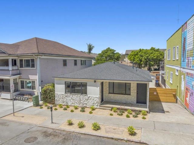 1936 Broadway, San Diego, CA 92102