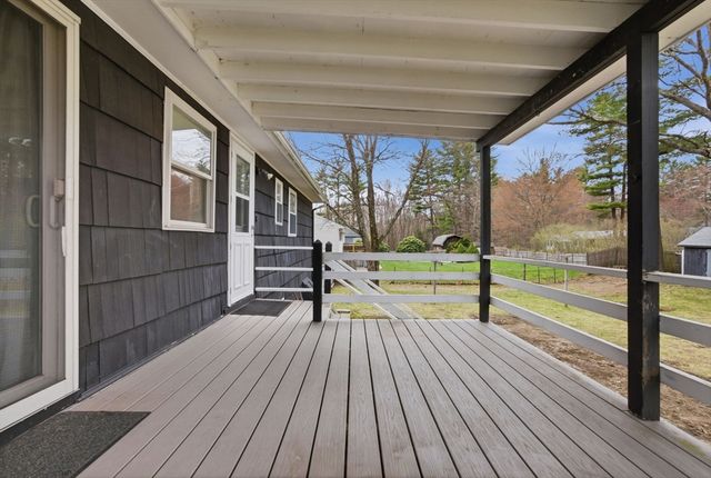 3 Hills Rd, Middleton, MA 01949