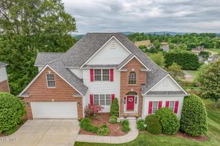 220 Michaels Ridge Blvd, Johnson City, TN 37615