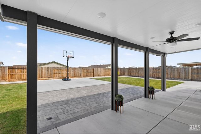 5404 Leonard Alvarado Road, Bakersfield, CA 93314