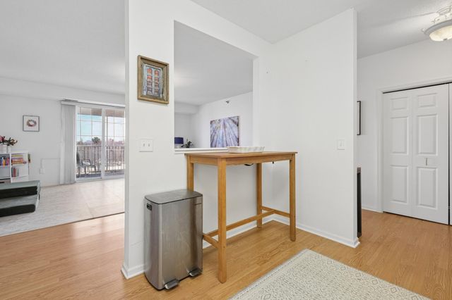 6640 Lyndale Avenue S 408, Richfield, MN 55423