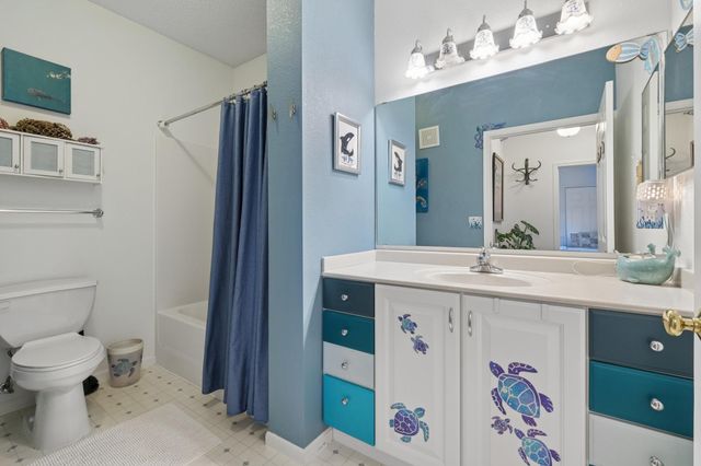 6640 Lyndale Avenue S 408, Richfield, MN 55423