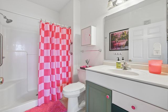 6640 Lyndale Avenue S 408, Richfield, MN 55423