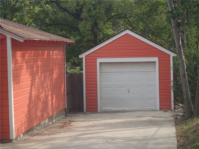 6340 Parkdale Drive, Dallas, TX 75227