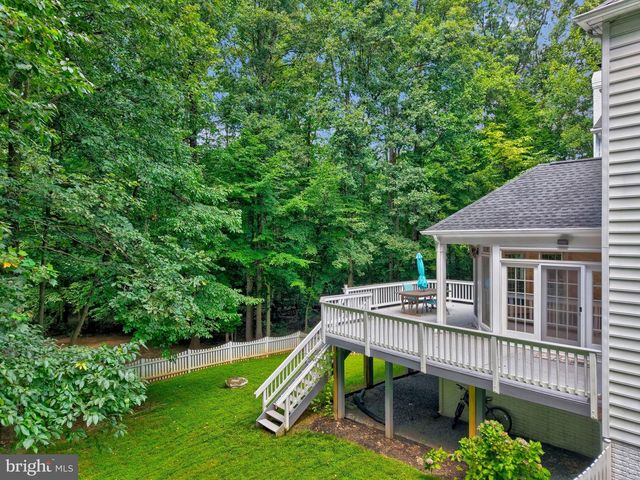 10588 CANTERBERRY RD, Fairfax Station, VA 22039