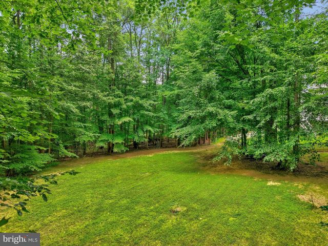10588 CANTERBERRY RD, Fairfax Station, VA 22039