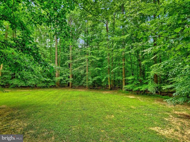 10588 CANTERBERRY RD, Fairfax Station, VA 22039