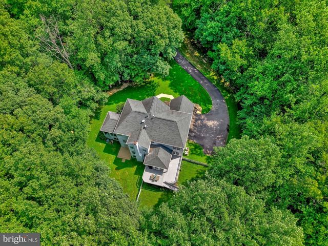 10588 CANTERBERRY RD, Fairfax Station, VA 22039