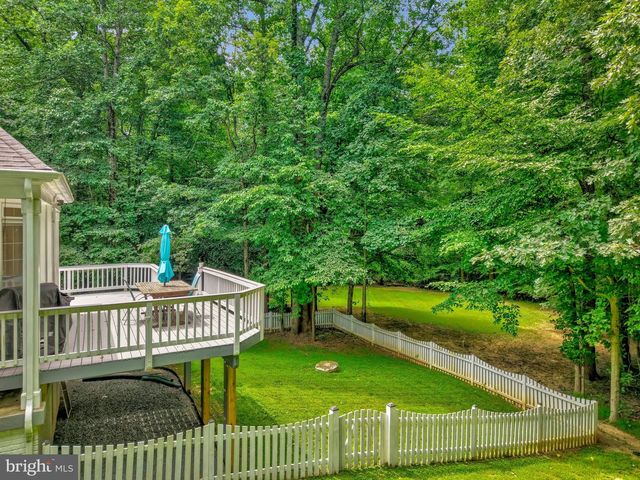 10588 CANTERBERRY RD, Fairfax Station, VA 22039