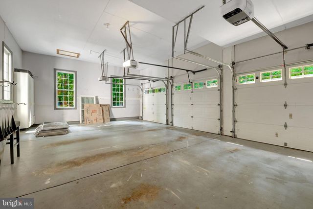 10588 CANTERBERRY RD, Fairfax Station, VA 22039