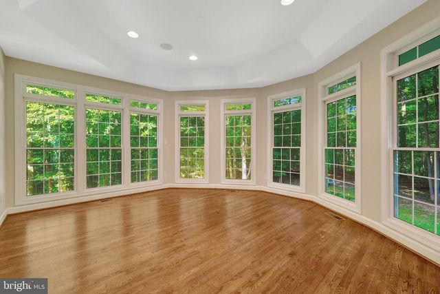 10588 CANTERBERRY RD, Fairfax Station, VA 22039