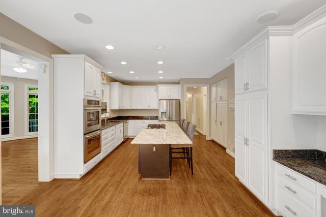 10588 CANTERBERRY RD, Fairfax Station, VA 22039