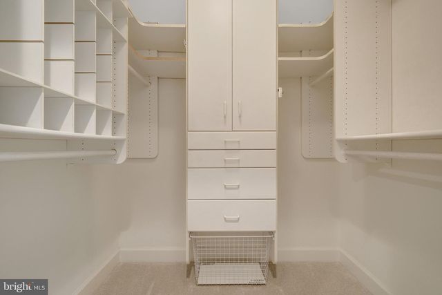 10588 CANTERBERRY RD, Fairfax Station, VA 22039