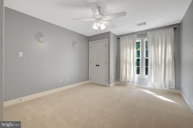 10588 CANTERBERRY RD, Fairfax Station, VA 22039