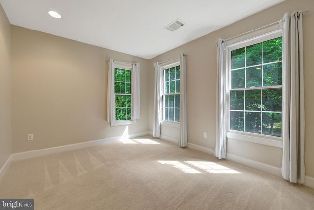 10588 CANTERBERRY RD, Fairfax Station, VA 22039