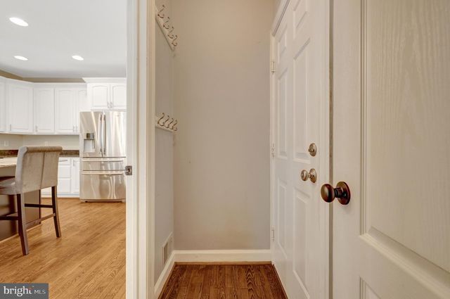 10588 CANTERBERRY RD, Fairfax Station, VA 22039