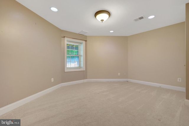 10588 CANTERBERRY RD, Fairfax Station, VA 22039