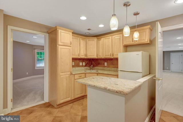 10588 CANTERBERRY RD, Fairfax Station, VA 22039