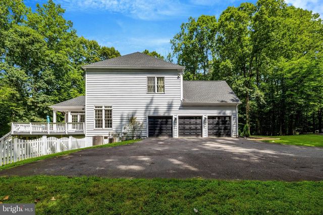 10588 CANTERBERRY RD, Fairfax Station, VA 22039