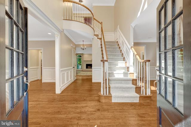 10588 CANTERBERRY RD, Fairfax Station, VA 22039