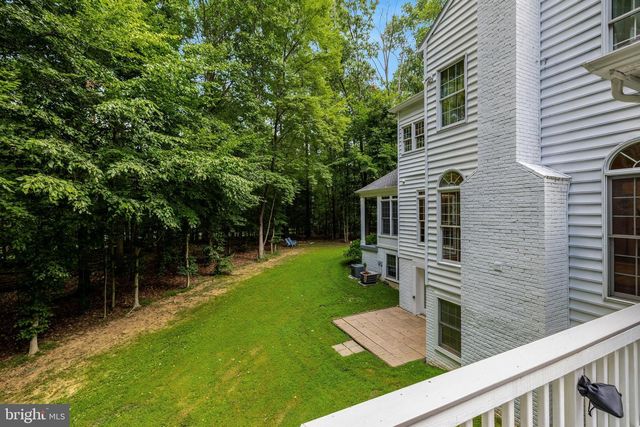 10588 CANTERBERRY RD, Fairfax Station, VA 22039