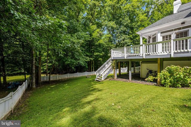 10588 CANTERBERRY RD, Fairfax Station, VA 22039