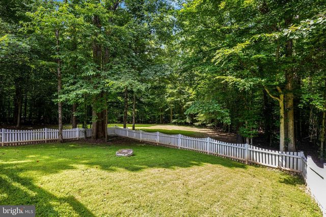 10588 CANTERBERRY RD, Fairfax Station, VA 22039