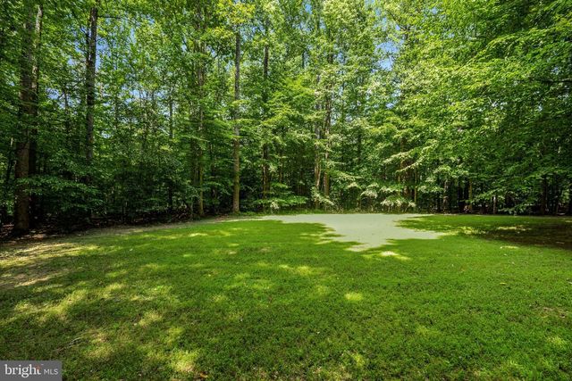 10588 CANTERBERRY RD, Fairfax Station, VA 22039