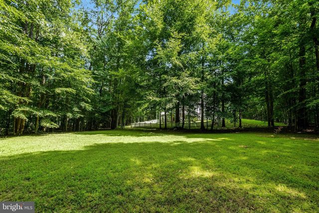 10588 CANTERBERRY RD, Fairfax Station, VA 22039