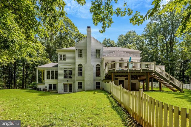 10588 CANTERBERRY RD, Fairfax Station, VA 22039