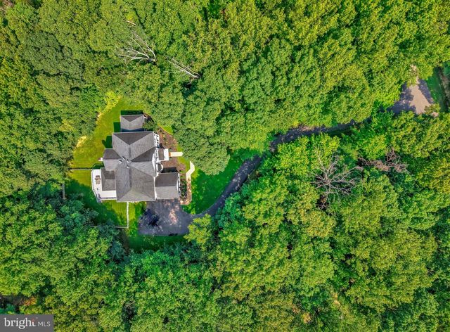 10588 CANTERBERRY RD, Fairfax Station, VA 22039