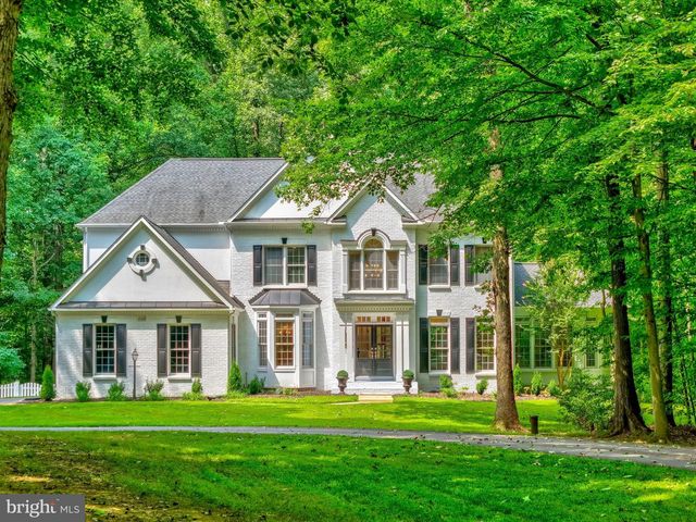 10588 CANTERBERRY RD, Fairfax Station, VA 22039