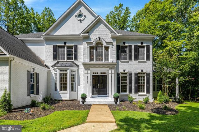 10588 CANTERBERRY RD, Fairfax Station, VA 22039