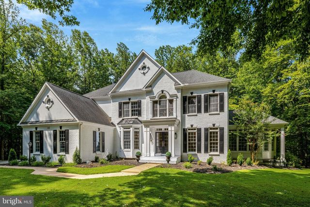 10588 CANTERBERRY RD, Fairfax Station, VA 22039