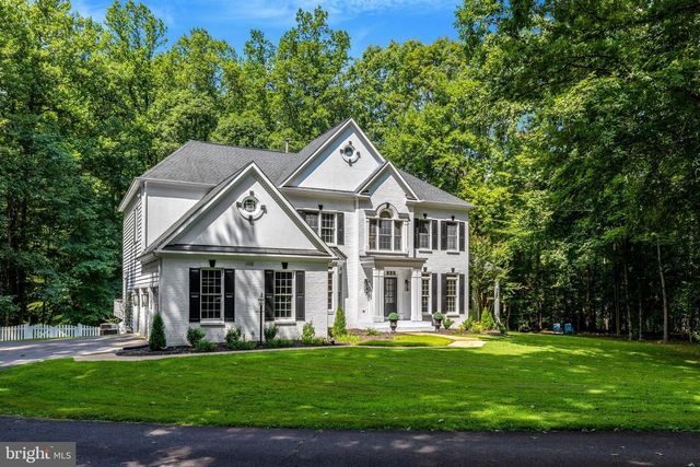 10588 CANTERBERRY RD, Fairfax Station, VA 22039