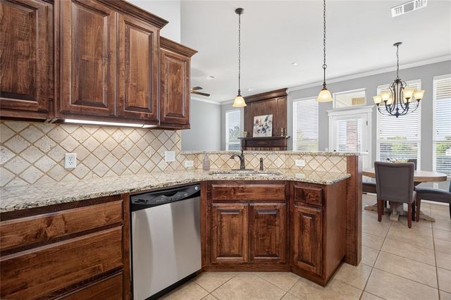 716 Carolyn Ridge Road, Norman, OK 73071