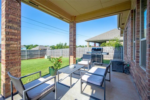 716 Carolyn Ridge Road, Norman, OK 73071