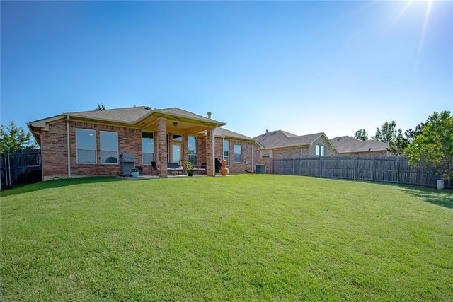 716 Carolyn Ridge Road, Norman, OK 73071