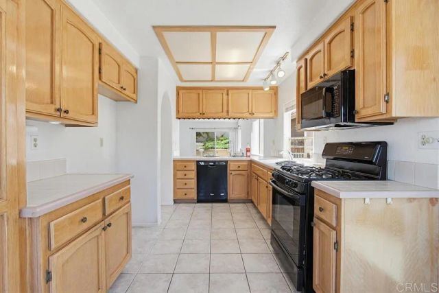 2194 Luz Way, Oceanside, CA 92056