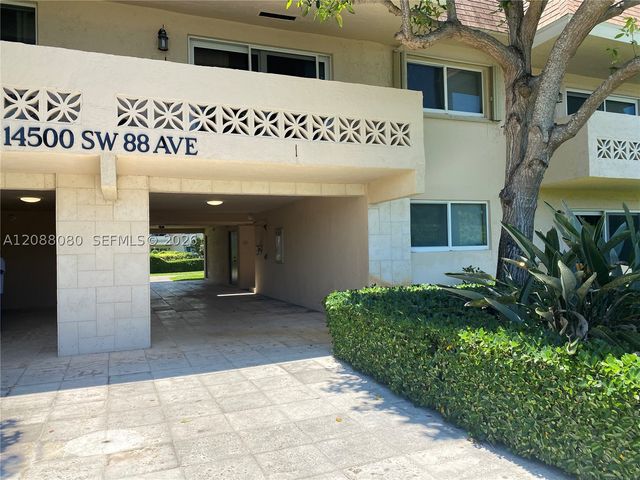14500 SW 88th Ave 224, Palmetto Bay, FL 33176