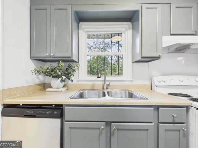 914 Bess Street, Perry, GA 31069