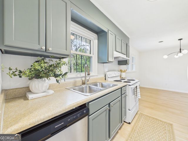 914 Bess Street, Perry, GA 31069