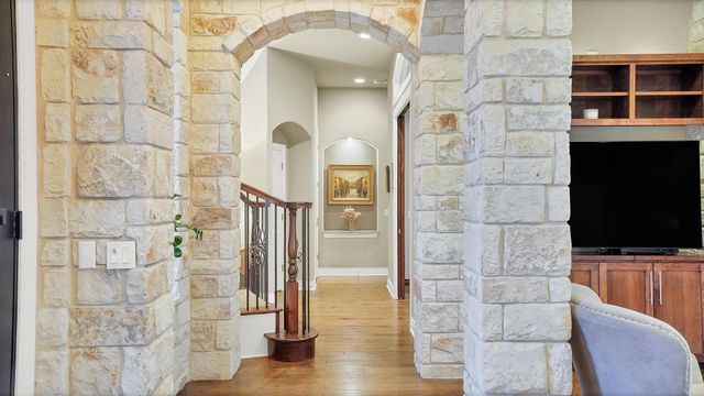 409 Escalera PKWY, Georgetown, TX 78628